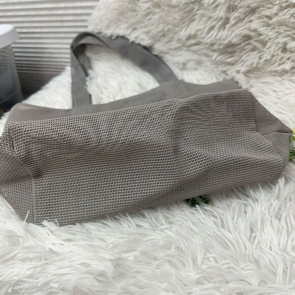 WALKER Gray Synthetic Mesh‎ Tote Project Needlepoint Handbag 14” x9” NEW - Picture 4 of 7
